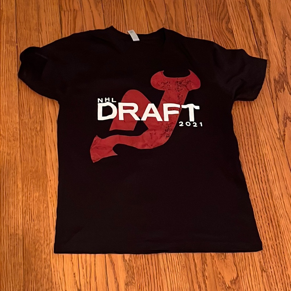 OFFICIAL LIMITED EDITION NHL NJ DEVILS 2021 DRAFT tshirt